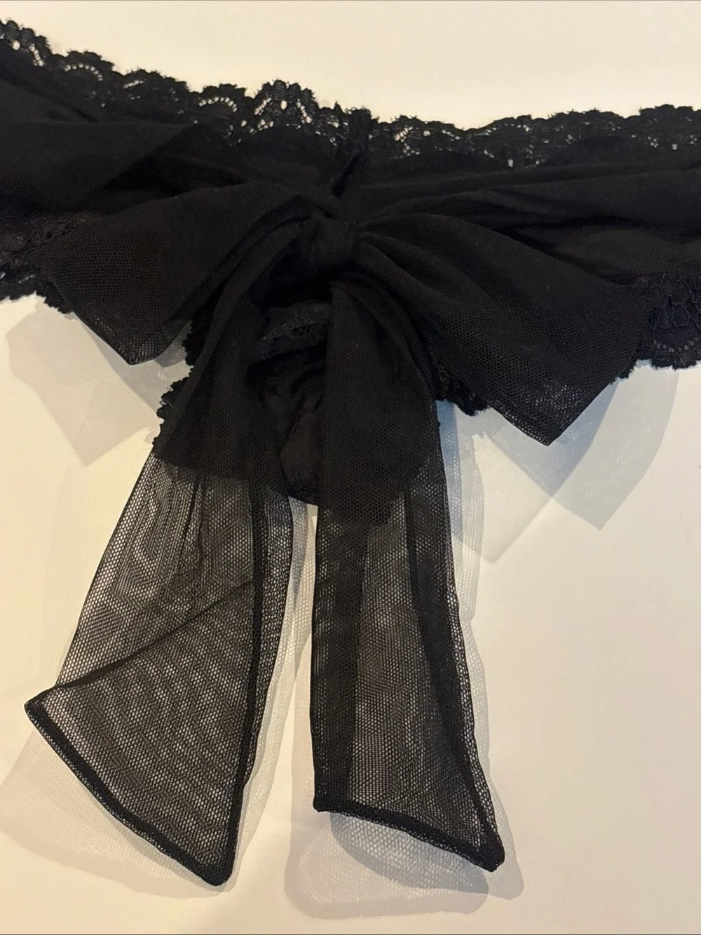 Victoria's Secret Very Sexy Lace-Trim Bow  Cheeky Panties Sz XS Black NEW